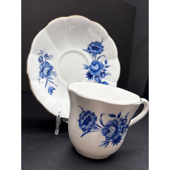 Vtg ELIZABETHAN Fine Bone China Taylor & Kent Teacup Cup Saucer England - Picture 10 of 16